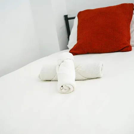 Two Bedroom Penthouse Marbella, With Sea Views Near Golf And Beaches Apartment Marbella
