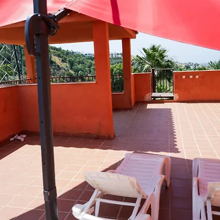 Two Bedroom Penthouse Marbella, With Sea Views Near Golf And Beaches Apartment